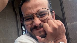 ¿Cómo una cirugía robótica de tórax puede salvar a Saúl, el queretano que enfrenta 13 tumores simultáneos?